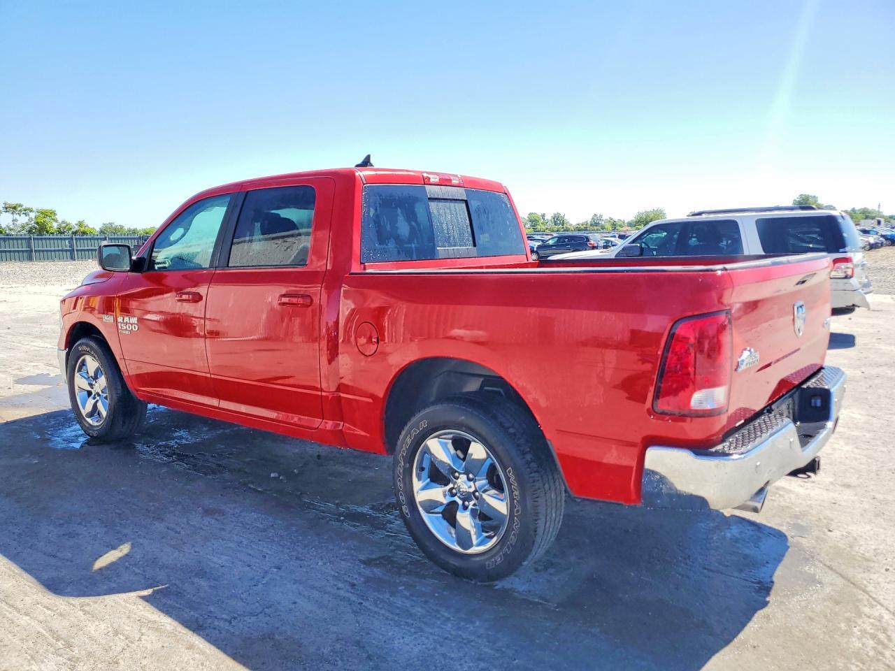 2019 Ram 1500 Classic Slt - Image 2