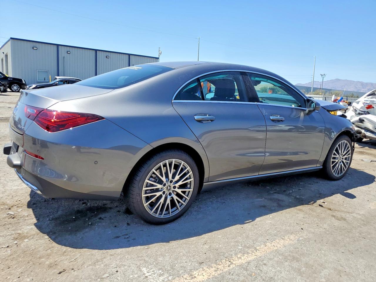 2026 Mercedes-Benz Cla 250 4Matic - Фото 3