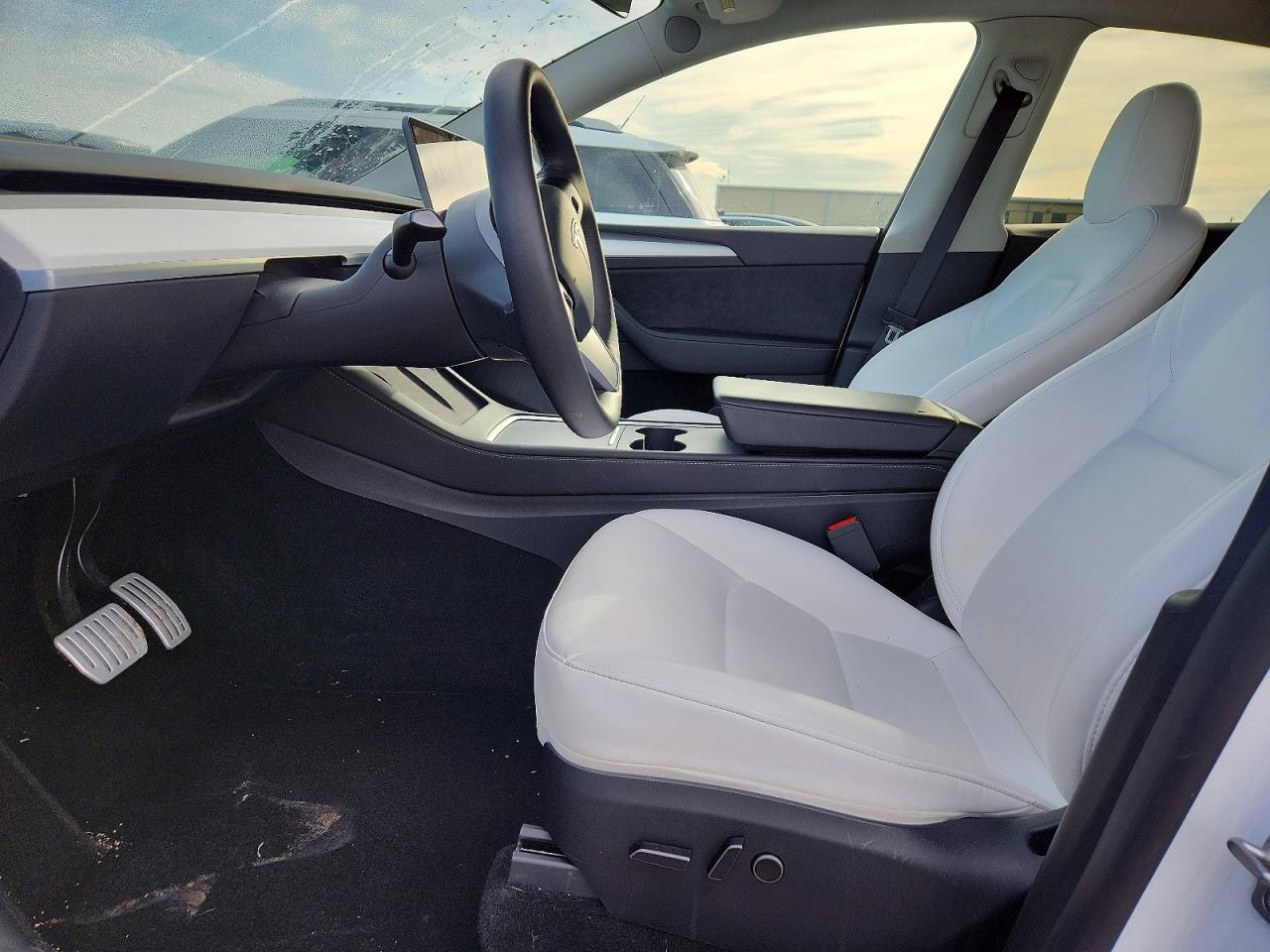 2023 Tesla Model Y - Фото 7