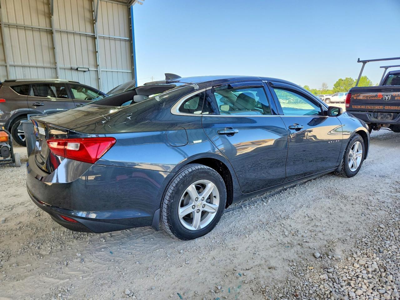 2019 Chevrolet Malibu Ls - Image 3