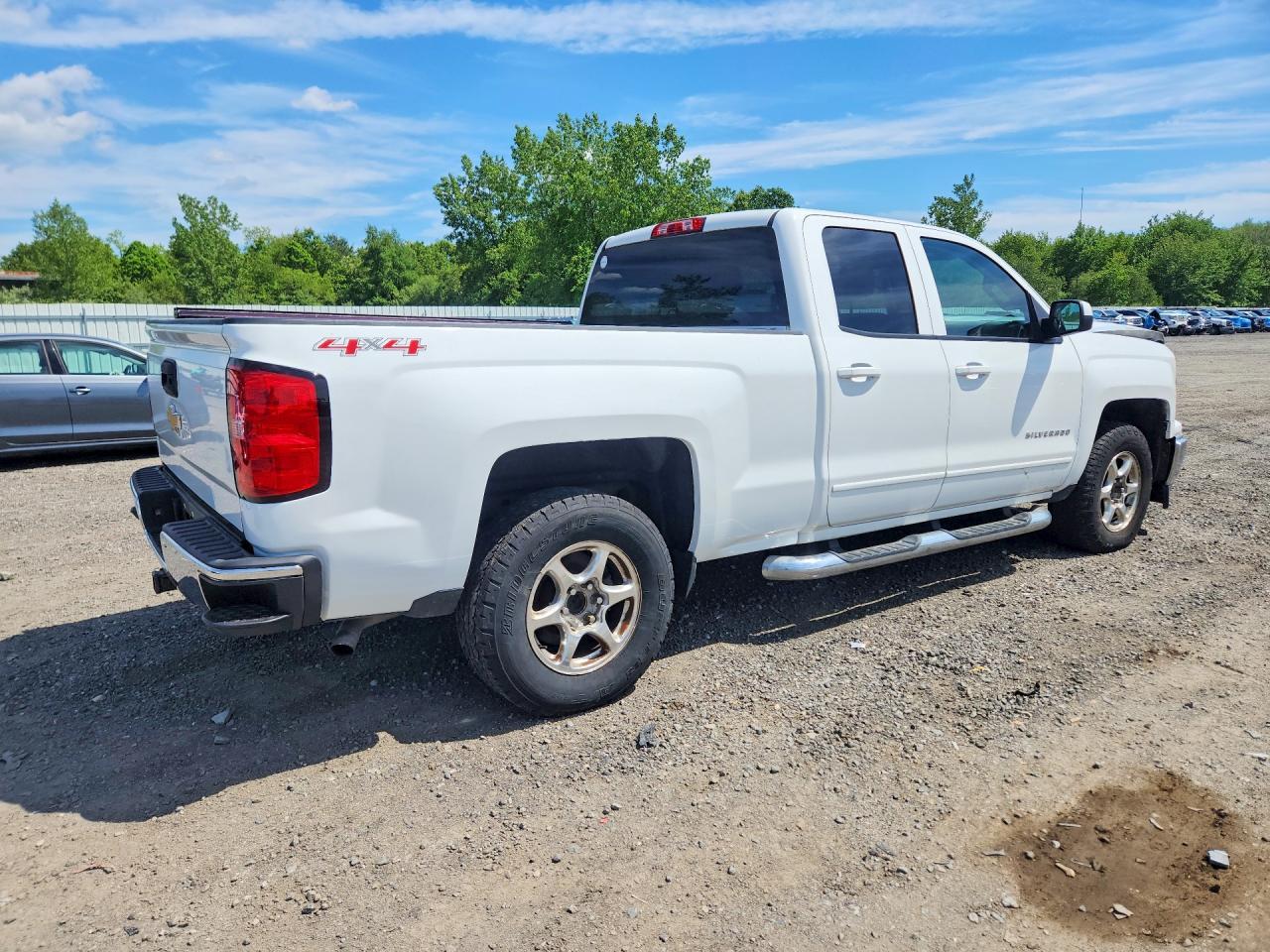 2015 Chevrolet Silverado K1500 Lt - Фото 3