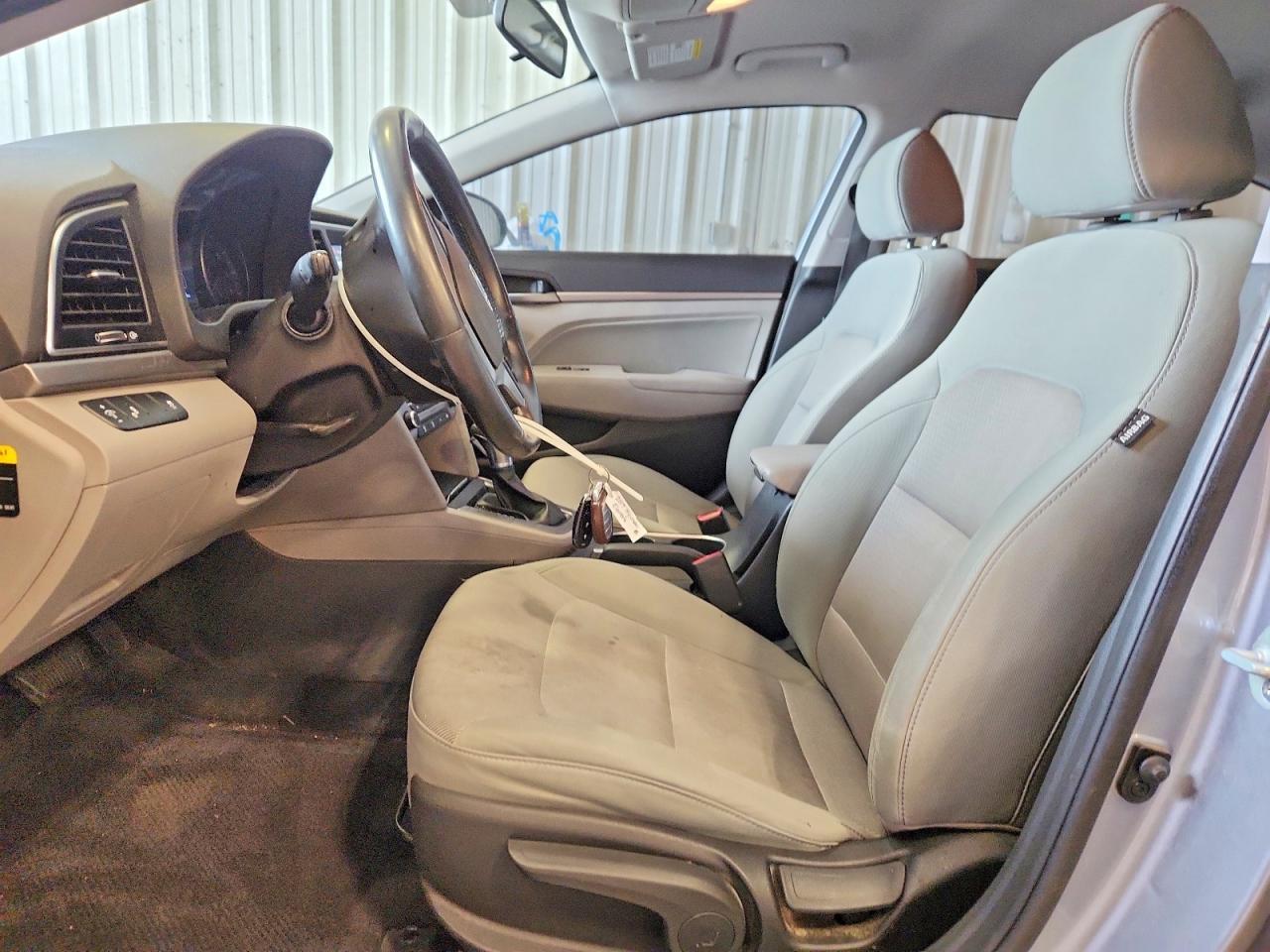 2017 Hyundai Elantra Se - Фото 7