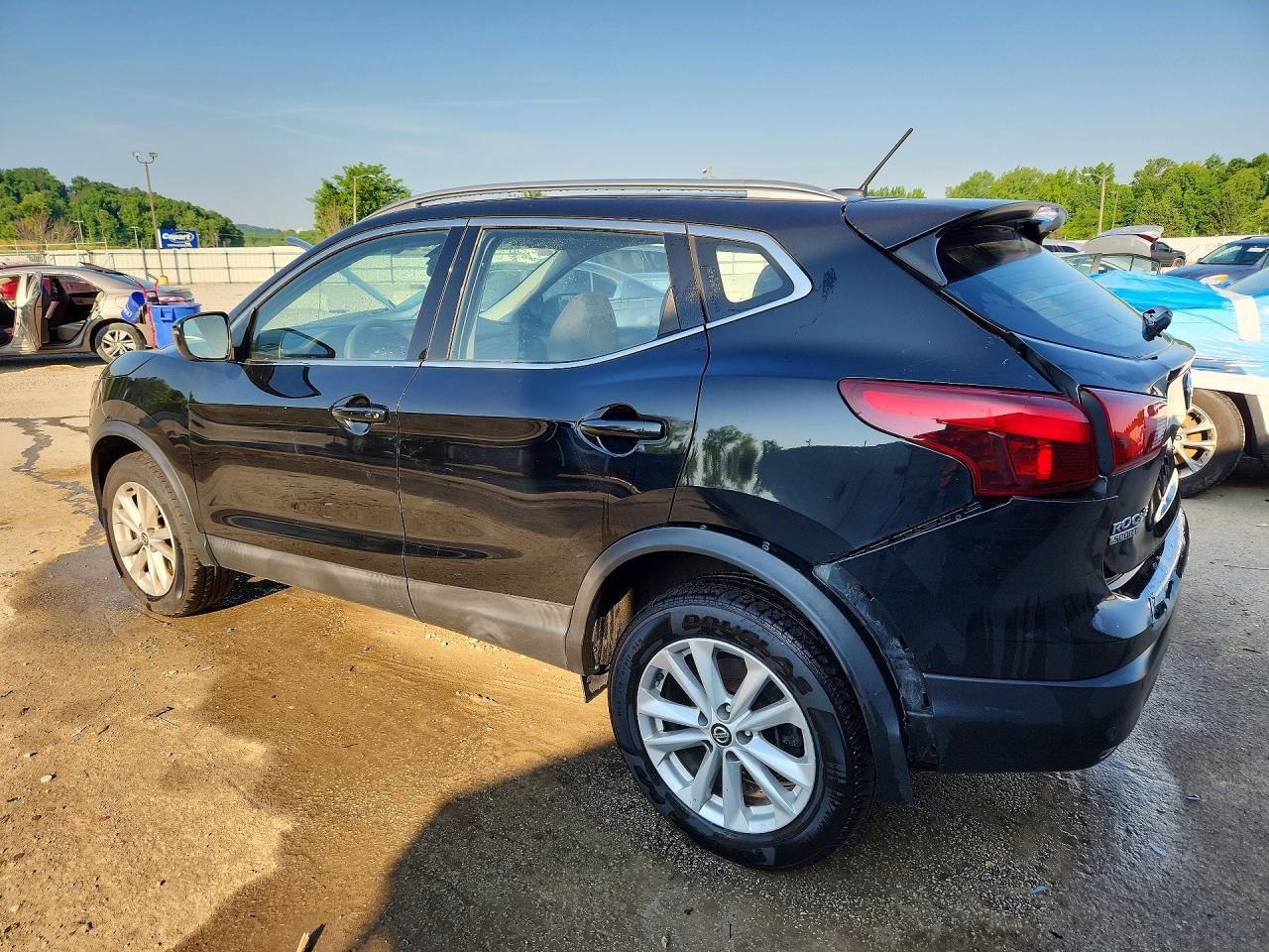 2019 Nissan Rogue Sport Sv - Фото 2