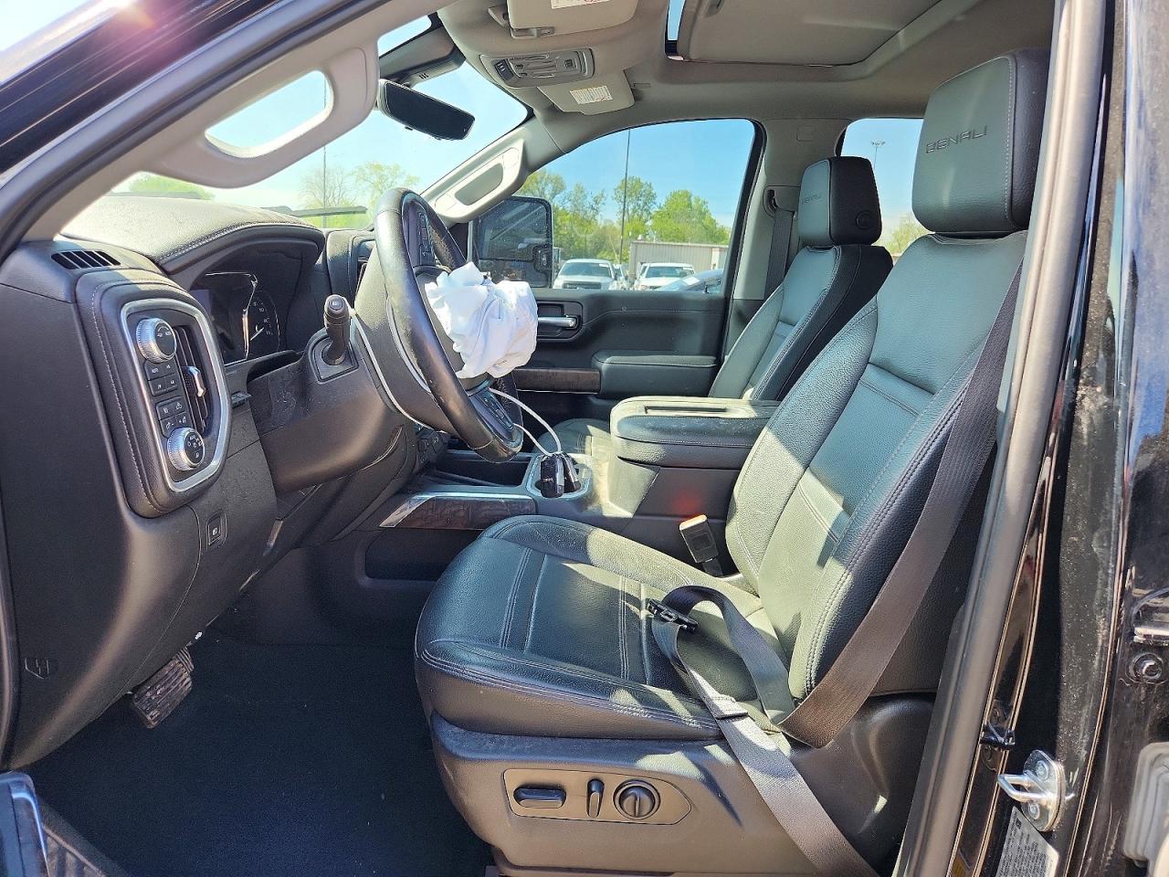2021 GMC Sierra K2500 Denali - Image 7