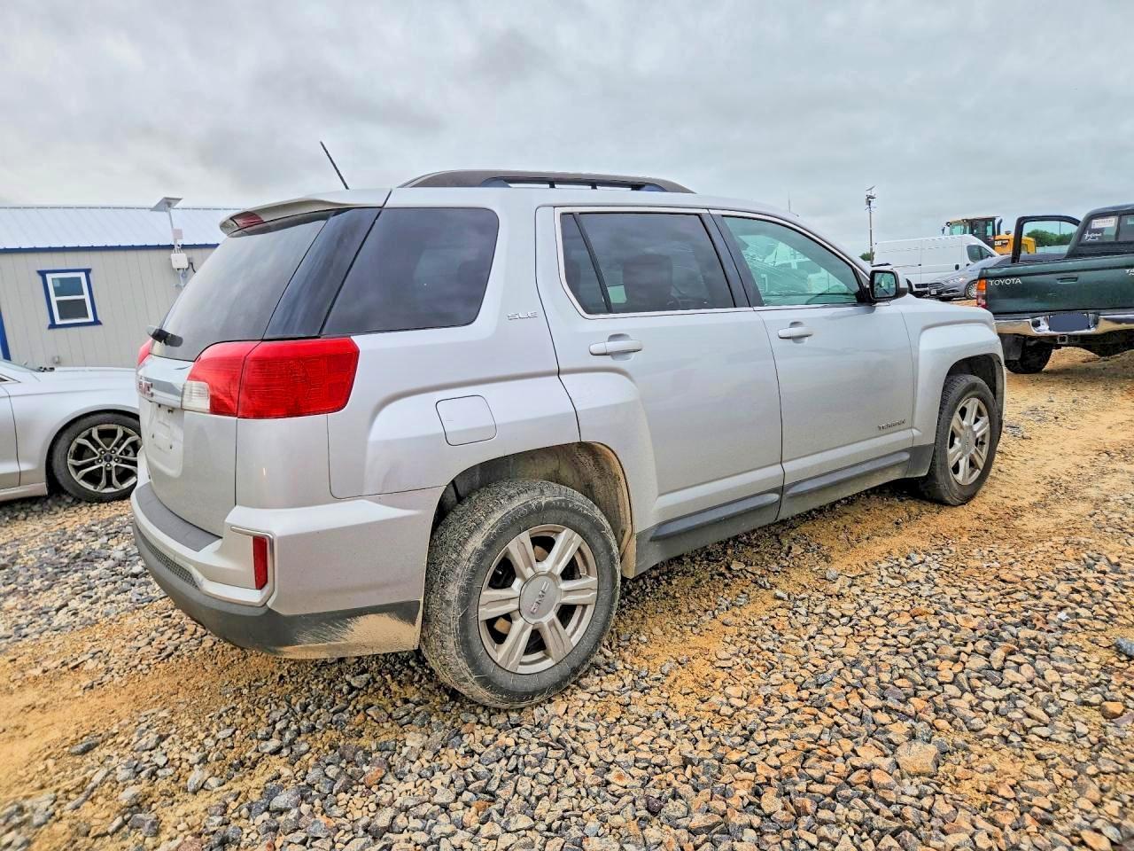 2016 GMC Terrain Sle - Фото 3