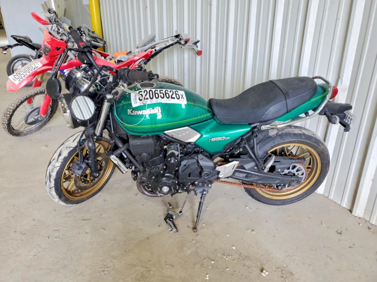 2022 Kawasaki Er650 M - Фото 3
