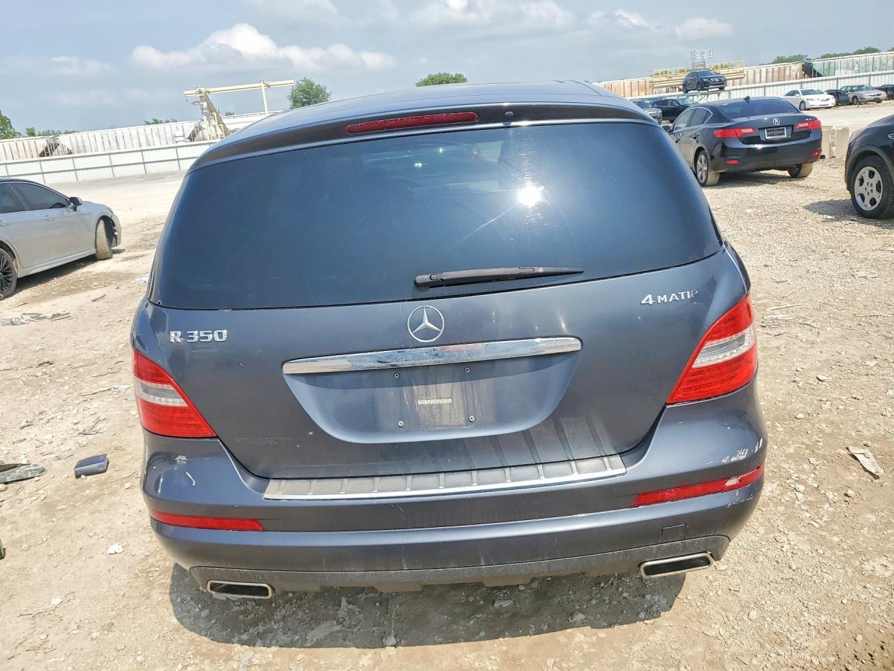 2011 Mercedes-Benz R 350 4Matic - Фото 6