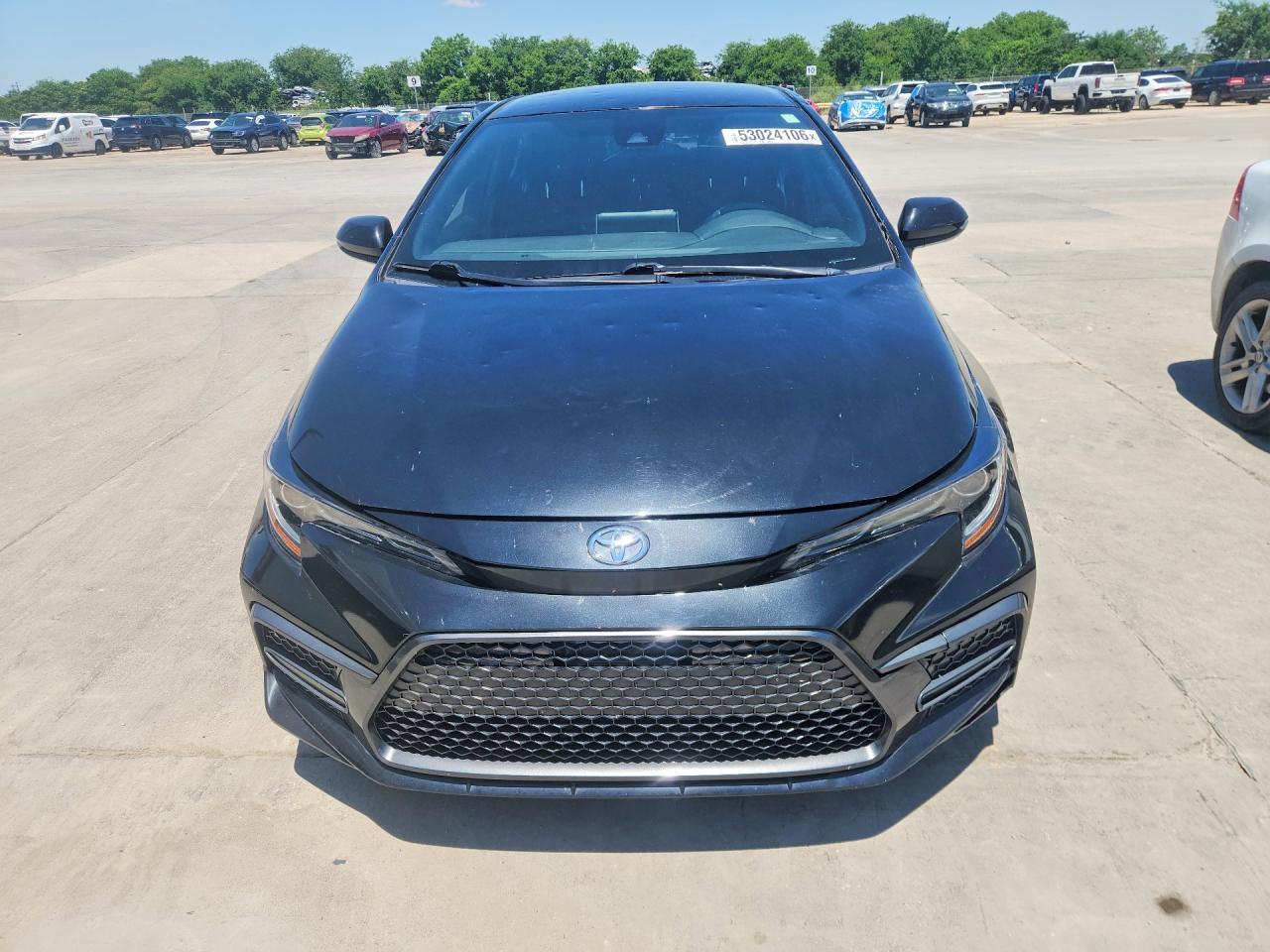 2020 Toyota Corolla Se - Фото 5