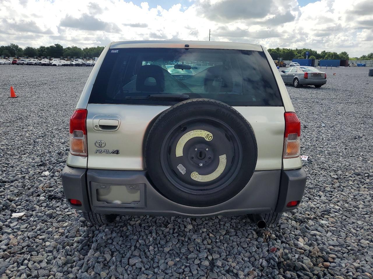 2002 Toyota Rav4 Base - Фото 6