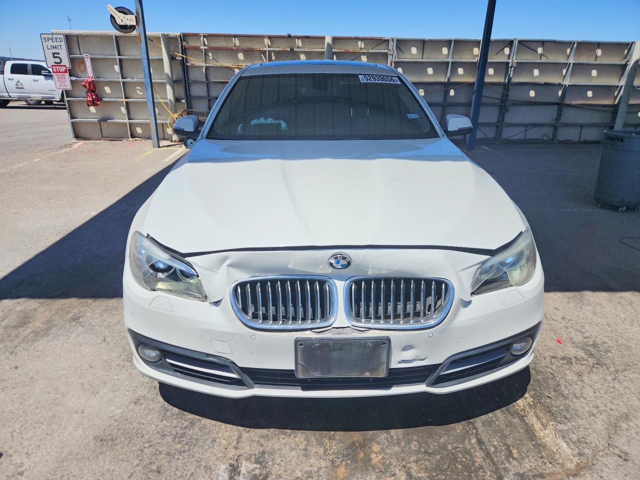 2016 BMW 528 I - Image 5
