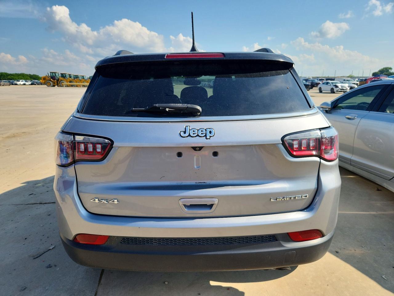 2022 Jeep Compass Limited - Image 6