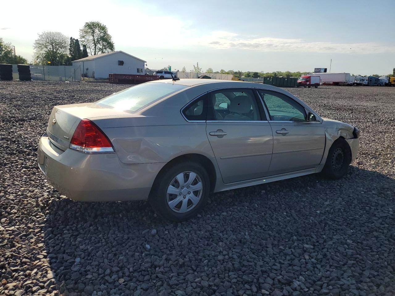 2010 Chevrolet Impala Ls - Фото 3