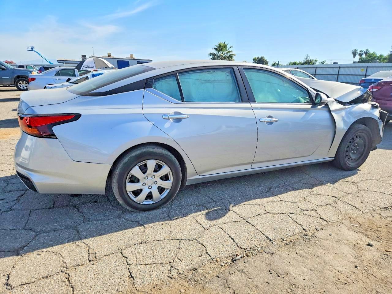 2021 Nissan Altima 2.5 S - Image 3