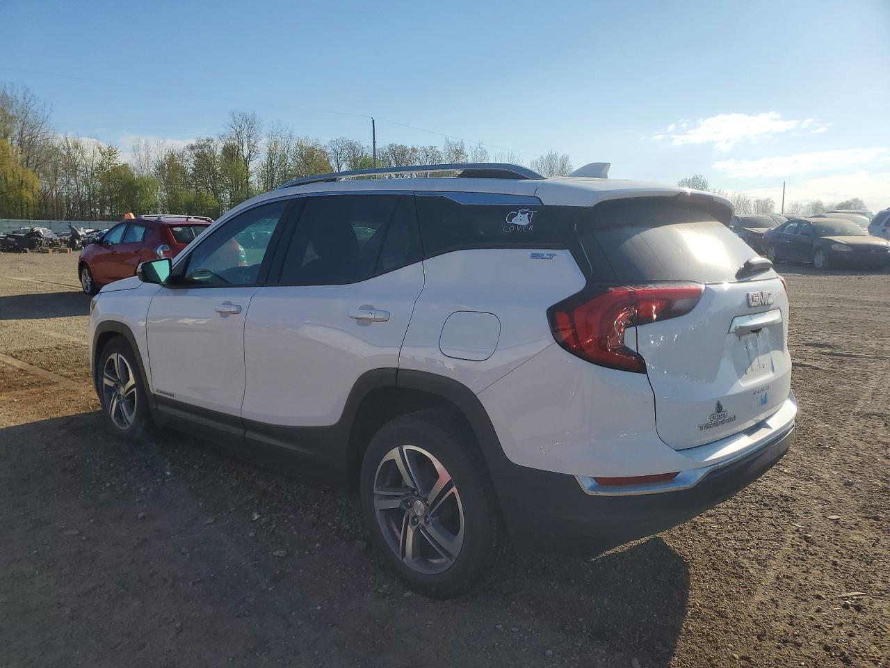2021 GMC Terrain Slt - Фото 2