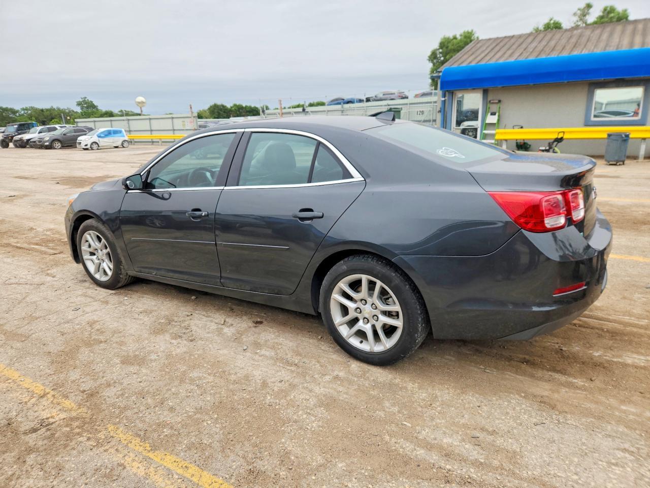 2014 Chevrolet Malibu 1Lt - Image 2