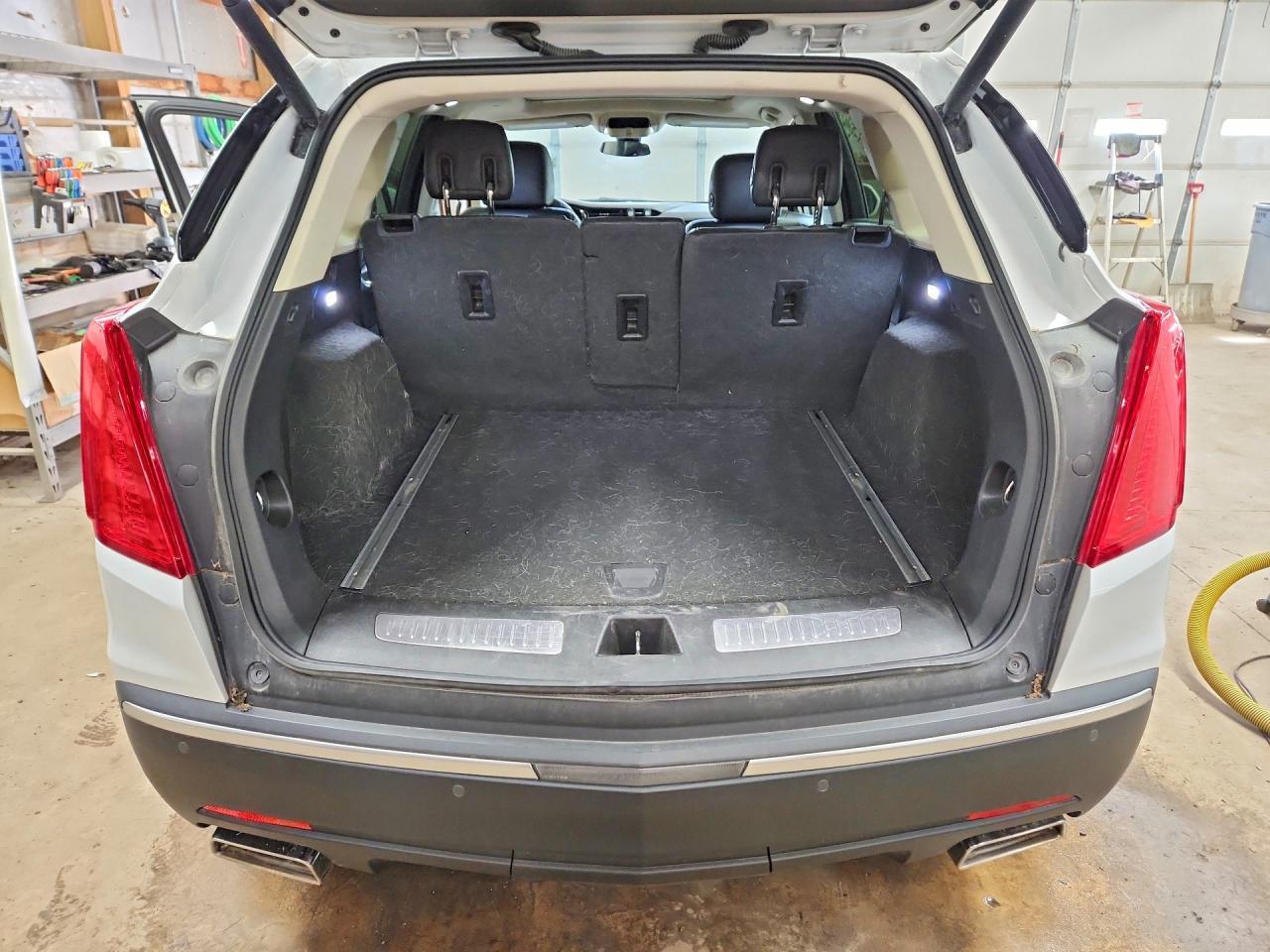 2018 Cadillac Xt5 Premium Luxury - Image 6