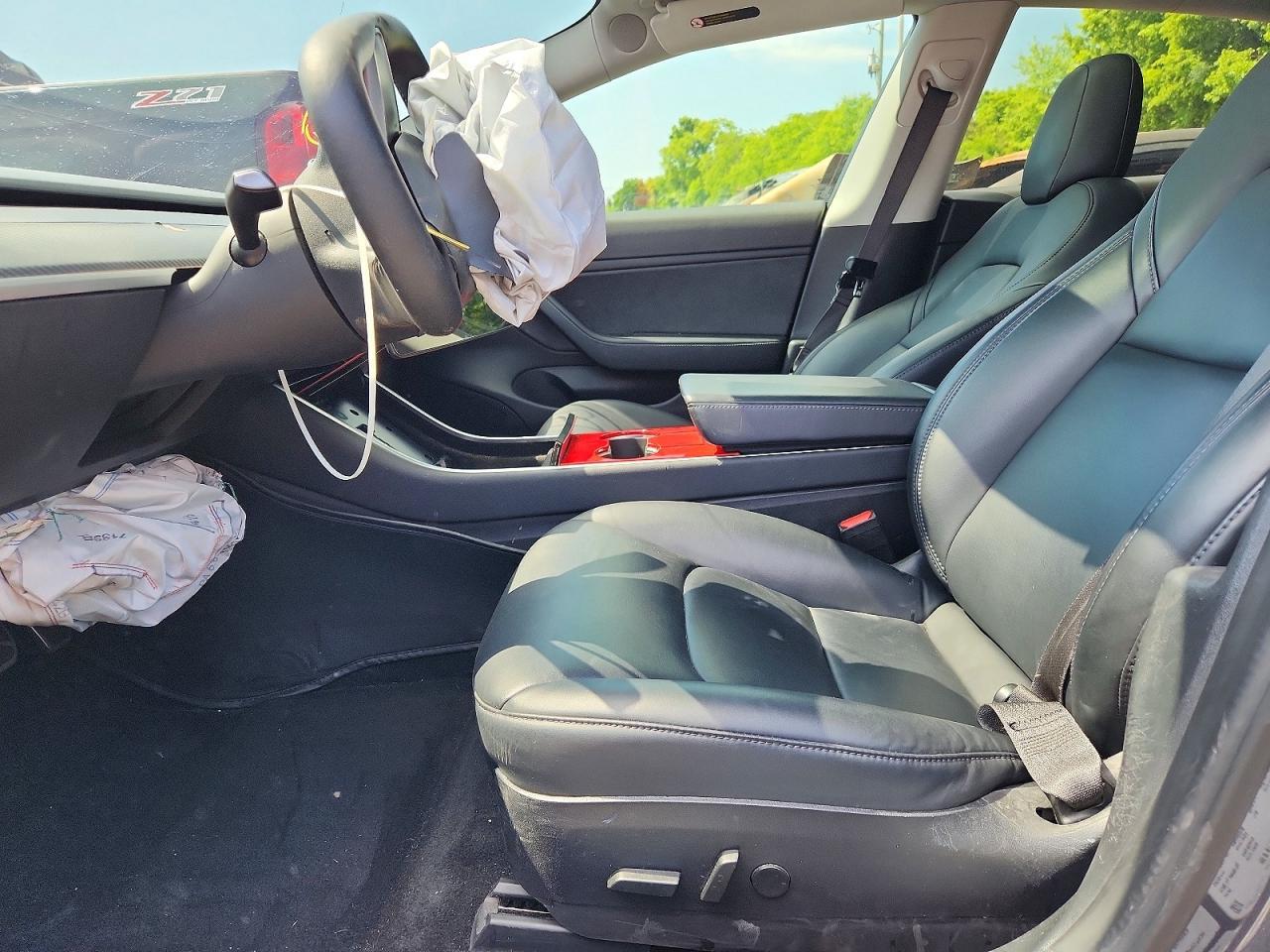 2018 Tesla Model 3 - Фото 7