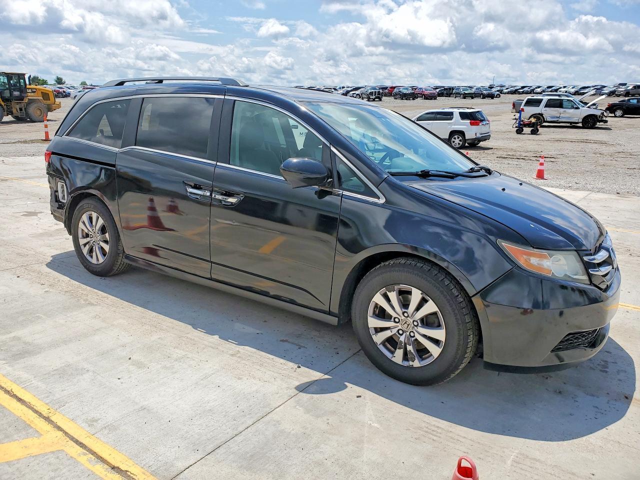2015 Honda Odyssey - Фото 4