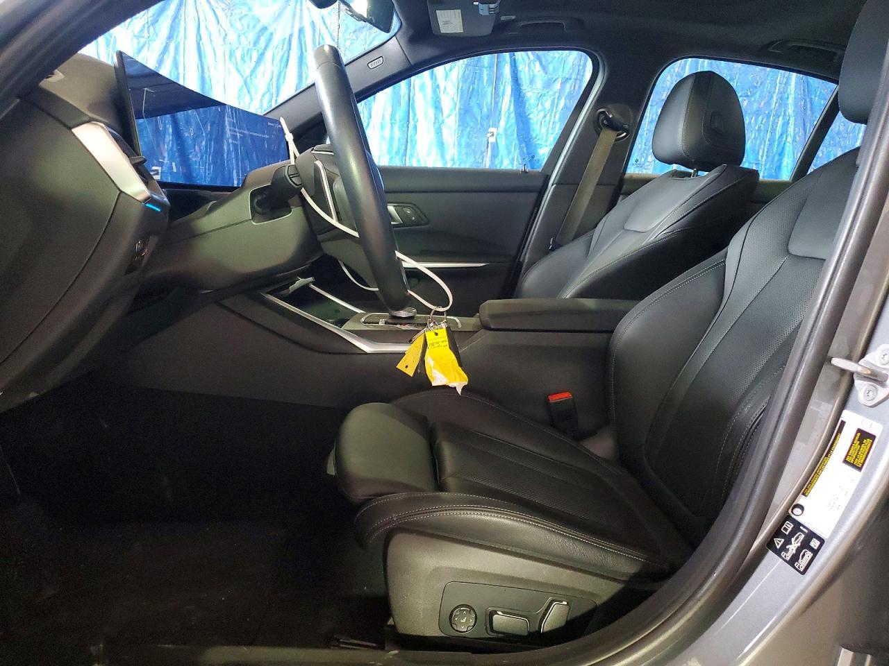 2024 BMW 330Xi - Фото 7