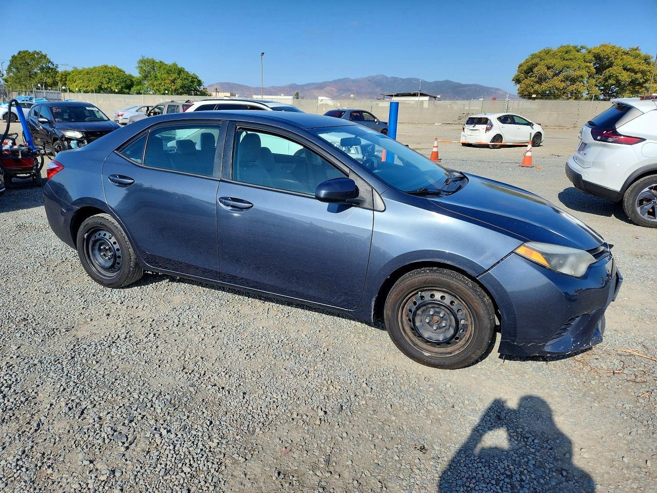 2014 Toyota Corolla Le - Фото 4