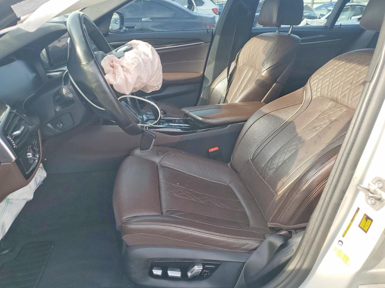 2021 BMW 540 I - Фото 7