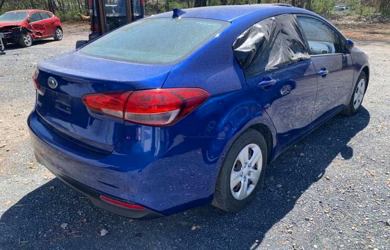 2017 Kia Forte Lx - Фото 4