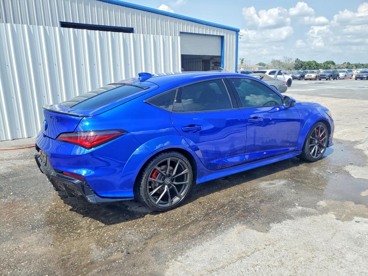 2025 Acura Integra Type S - Фото 3
