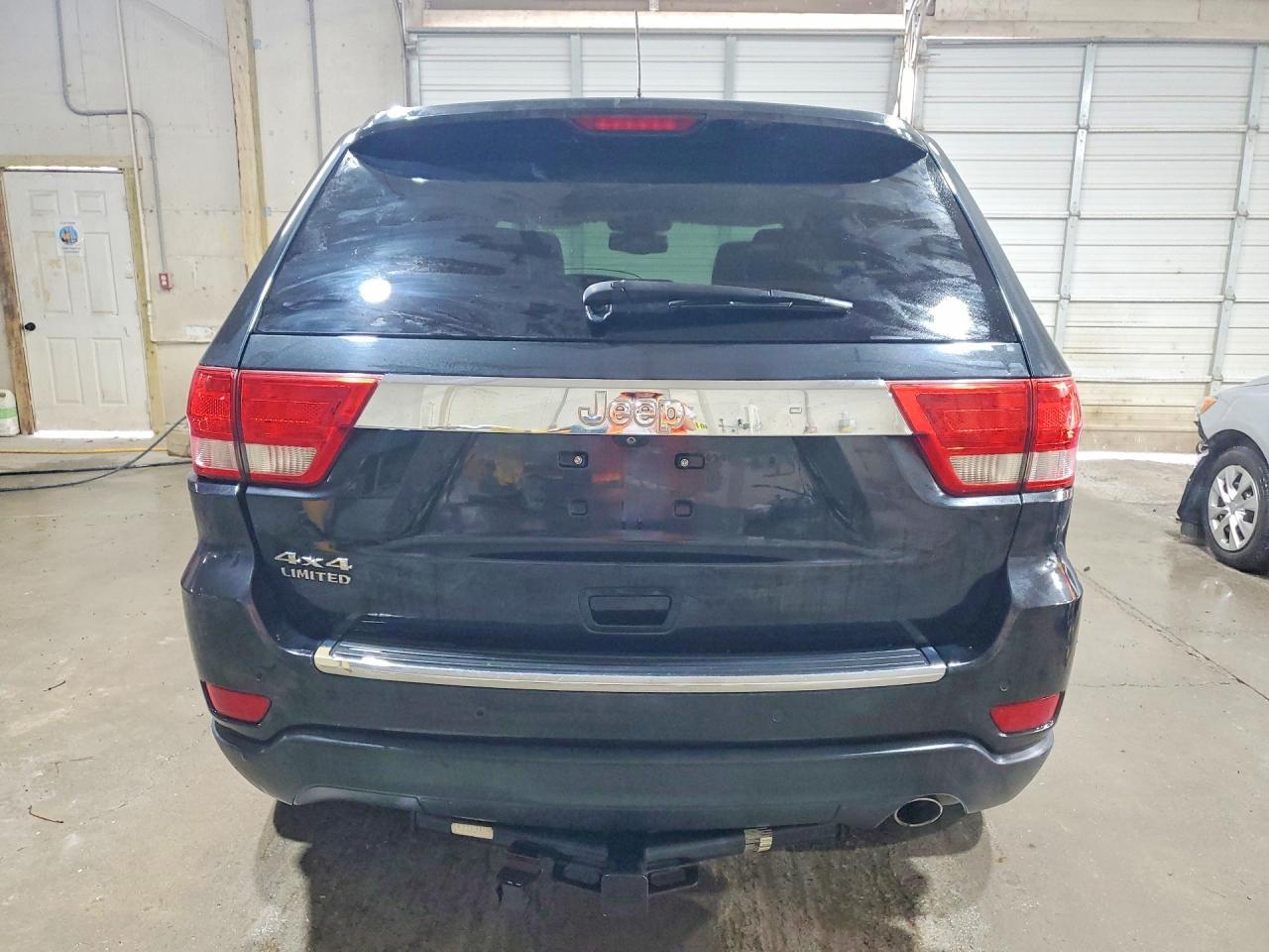 2013 Jeep Grand Cherokee Limited - Image 6