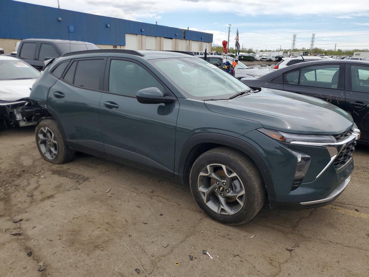 2025 Chevrolet Trax 1Lt - Image 4