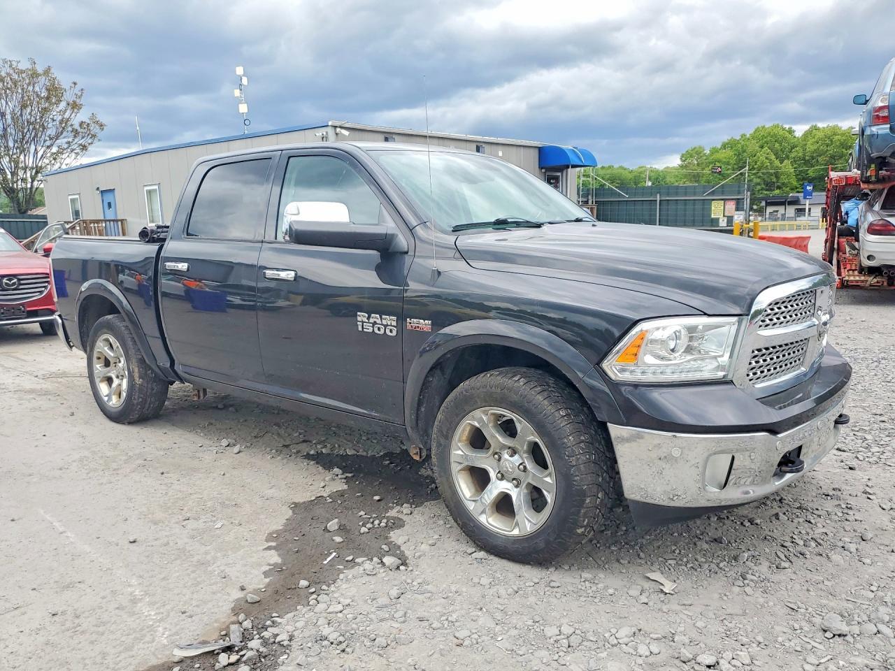2016 Ram 1500 Laramie - Фото 4