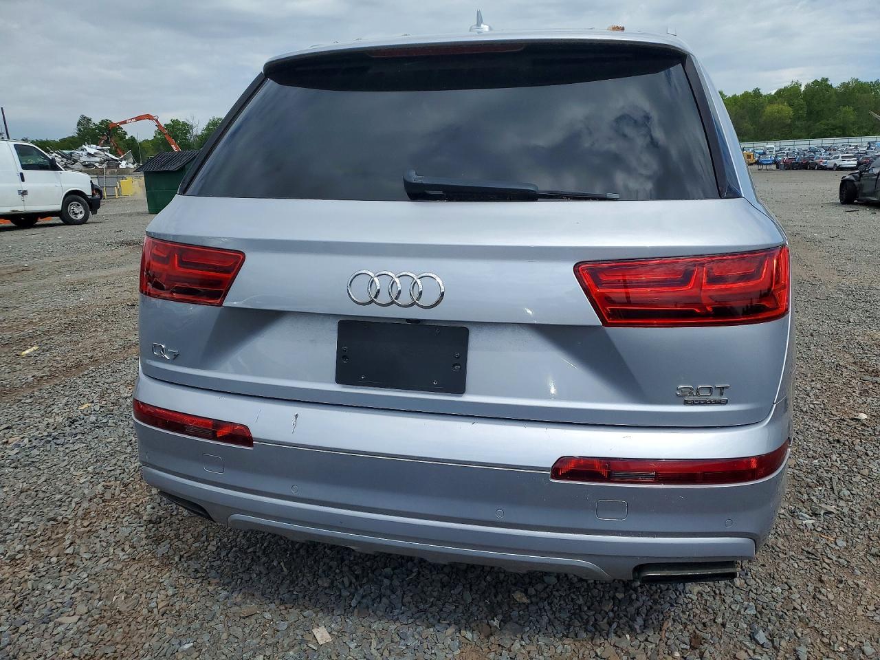 2017 Audi Q7 Premium Plus - Фото 6