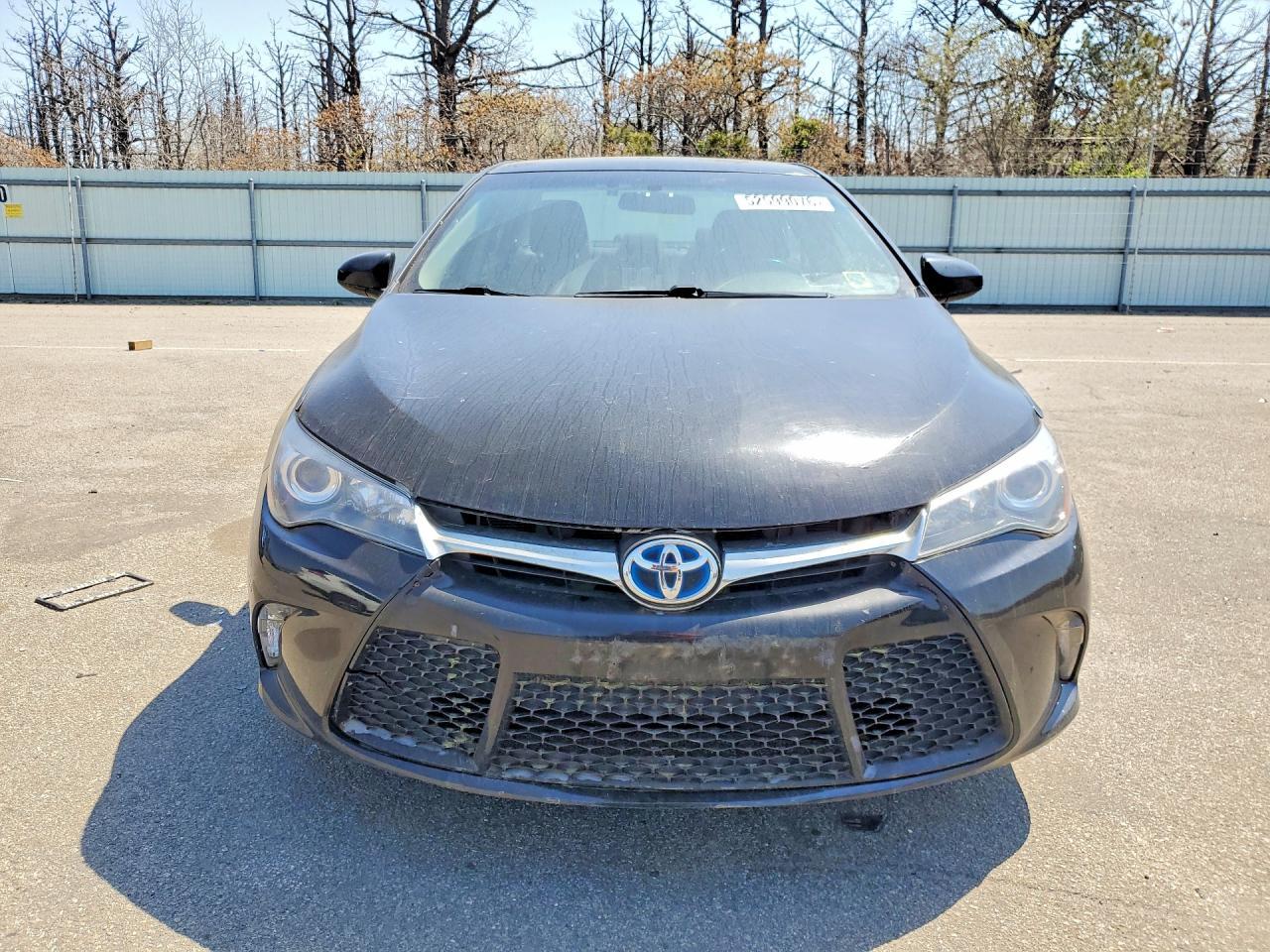 2016 Toyota Camry Hybrid Le - Фото 5