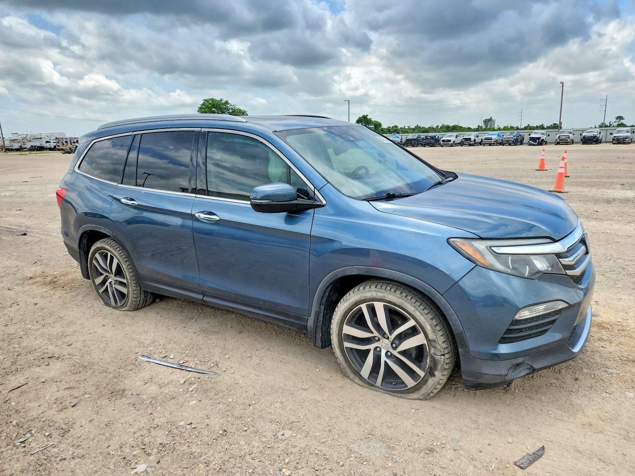 2018 Honda Pilot Elite - Фото 4
