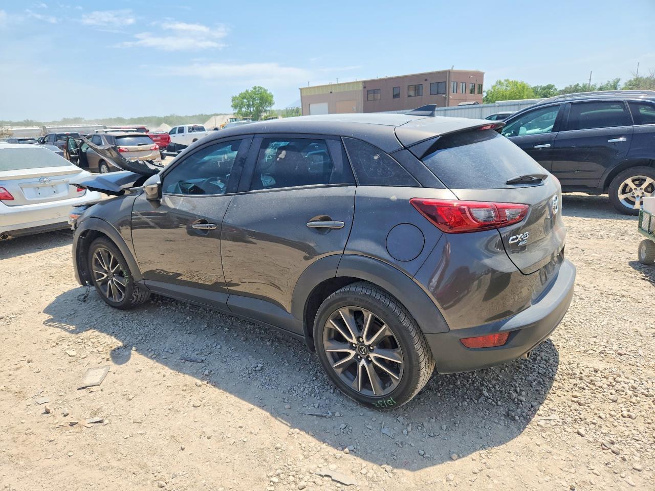 2017 Mazda Cx-3 Touring - Image 2