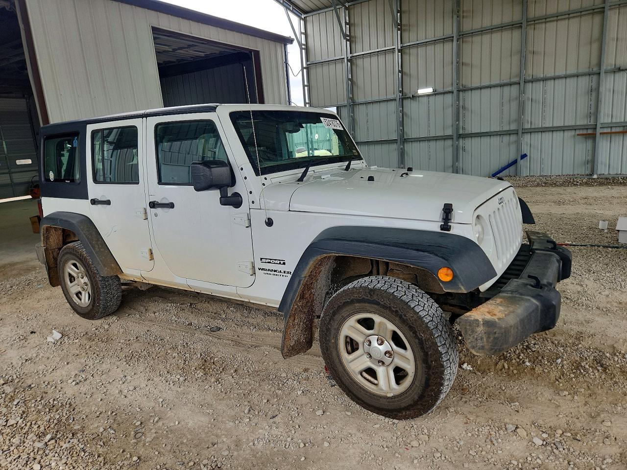 2016 Jeep Wrangler Unlimited Sport - Image 4