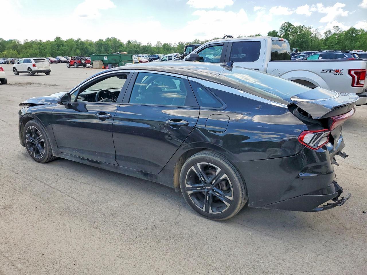 2022 Kia K5 Gt Line - Image 2