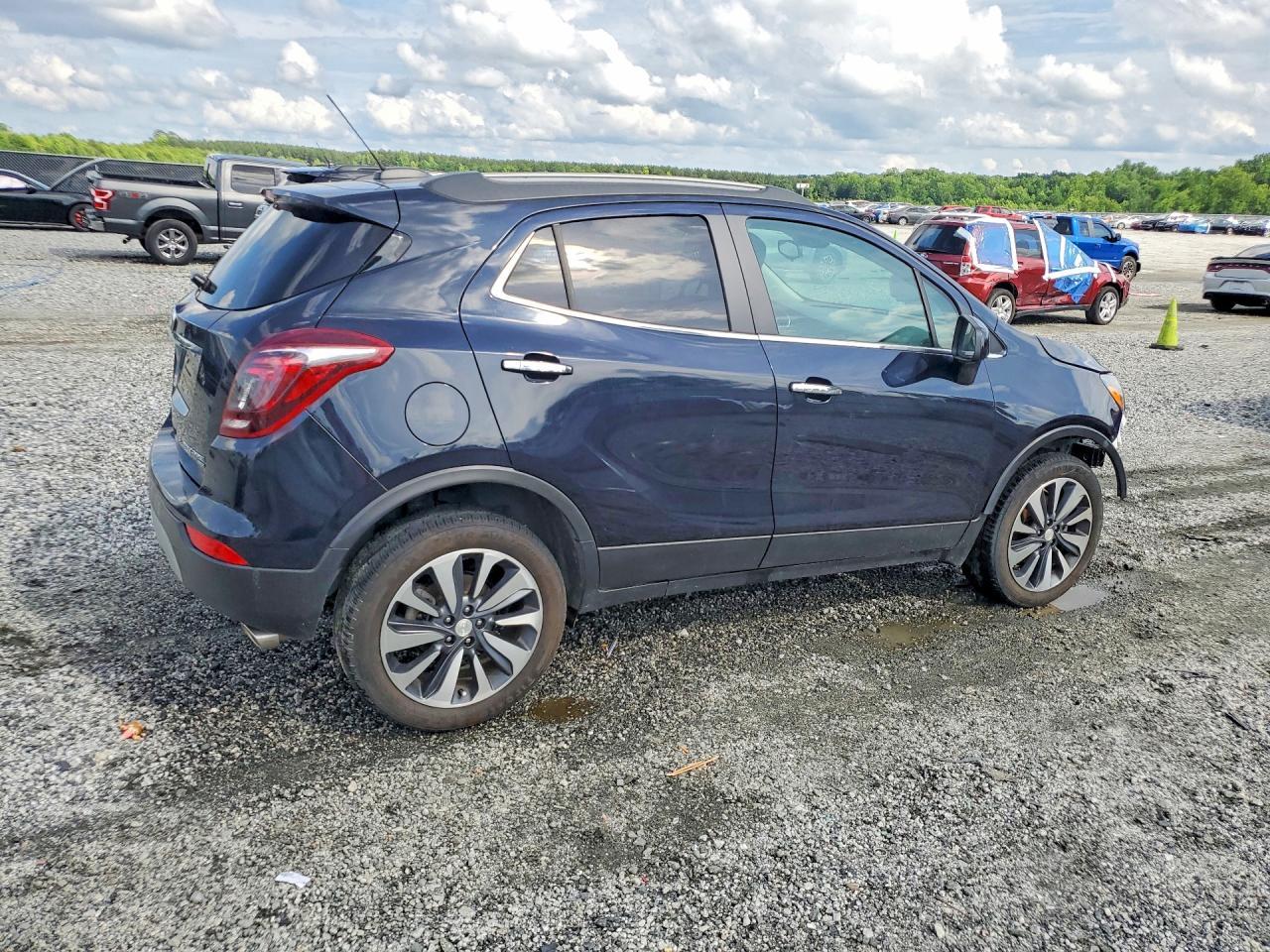 2022 Buick Encore Preferred - Image 3