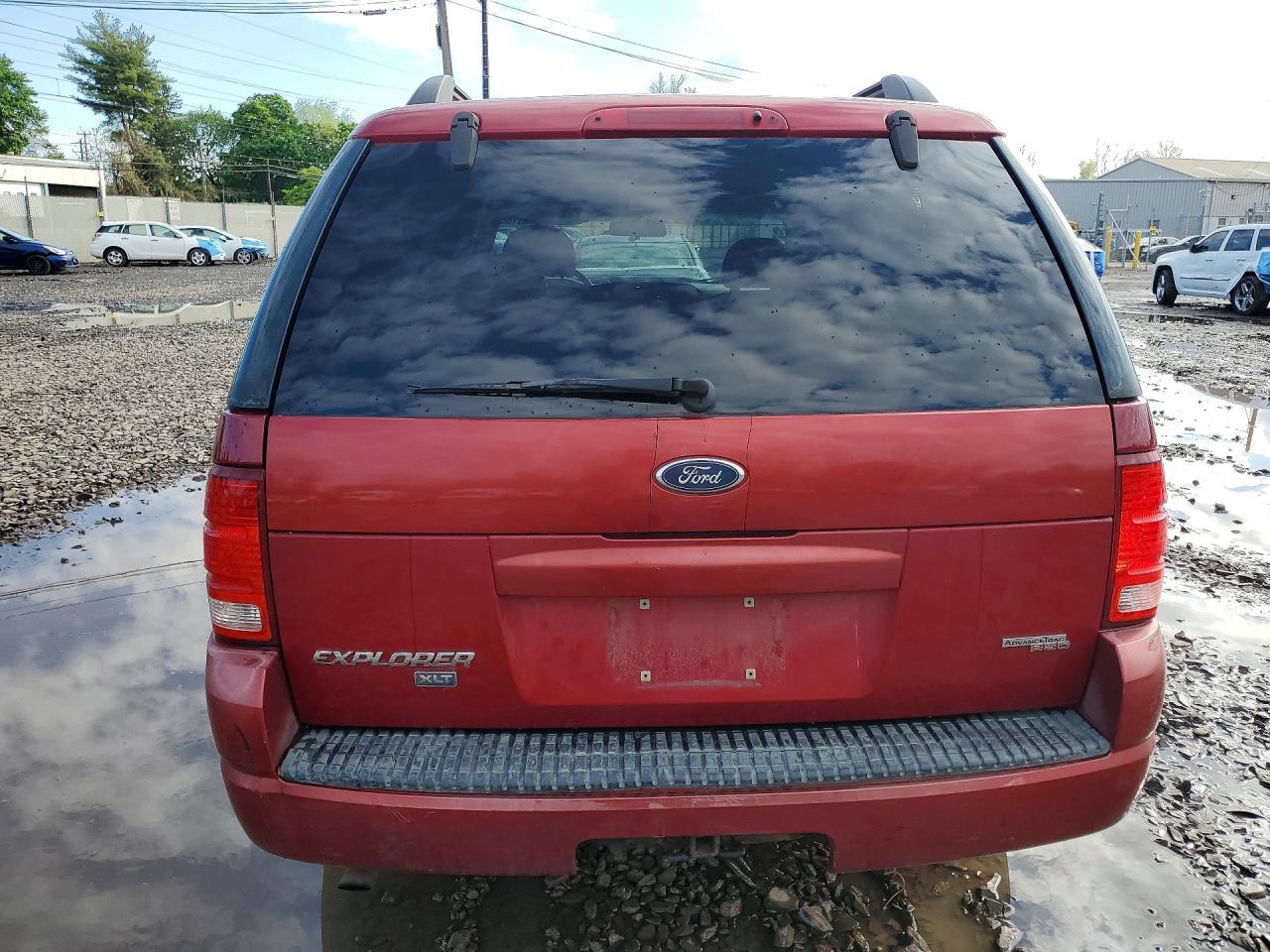 2005 Ford Explorer Xlt - Image 6