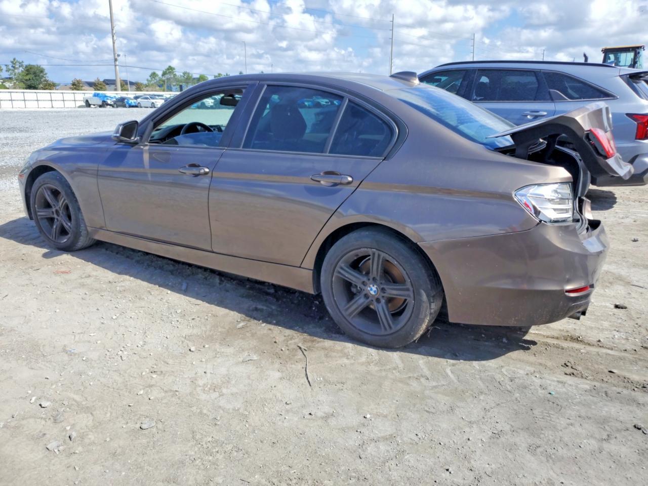 2013 BMW 328 I Sulev - Фото 2