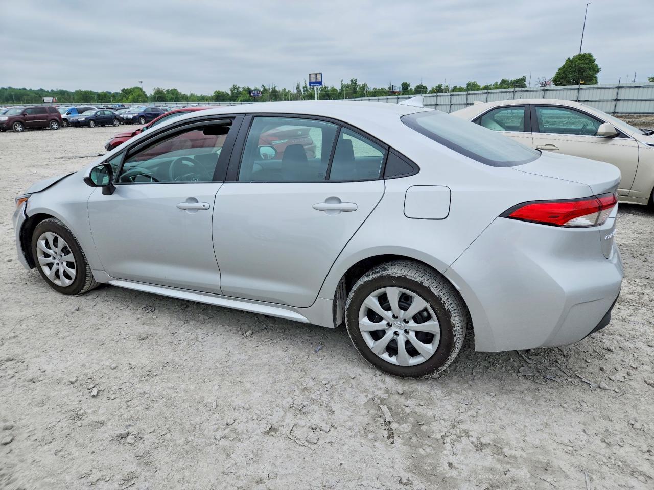 2024 Toyota Corolla Le - Фото 2