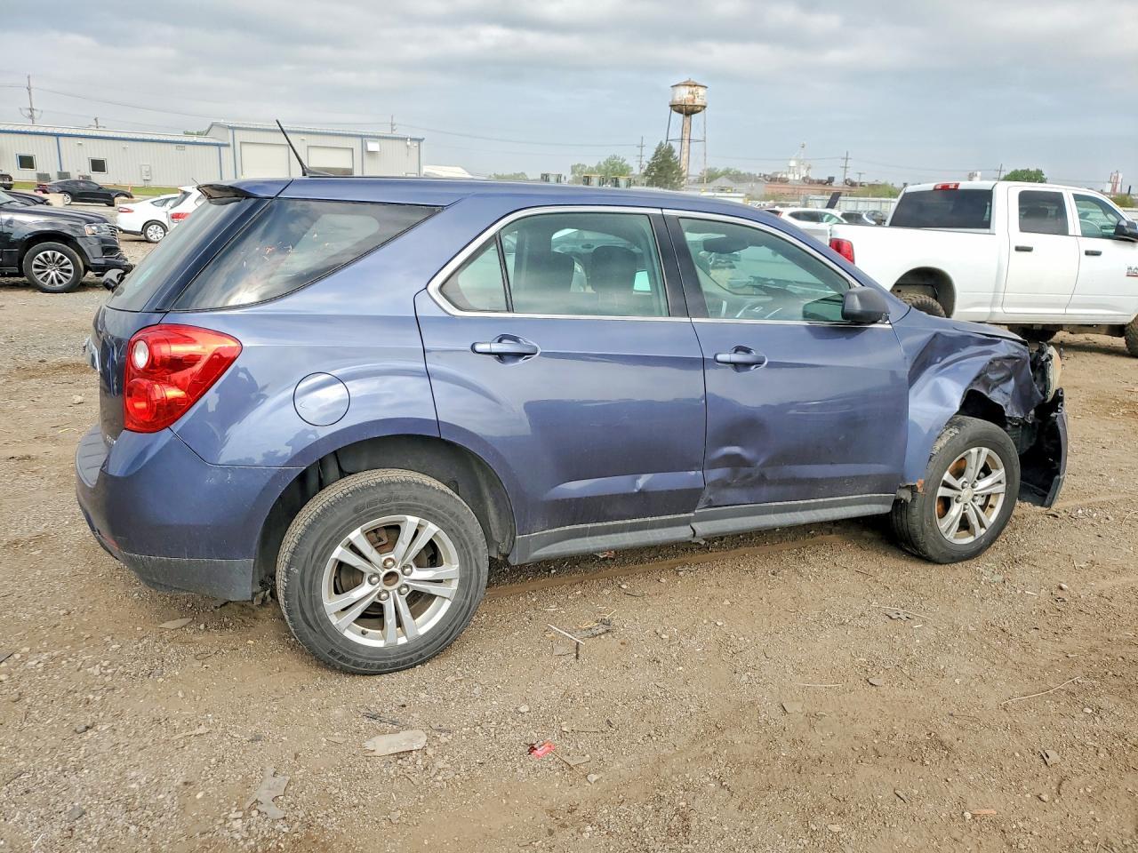 2013 Chevrolet Equinox Ls - Фото 3