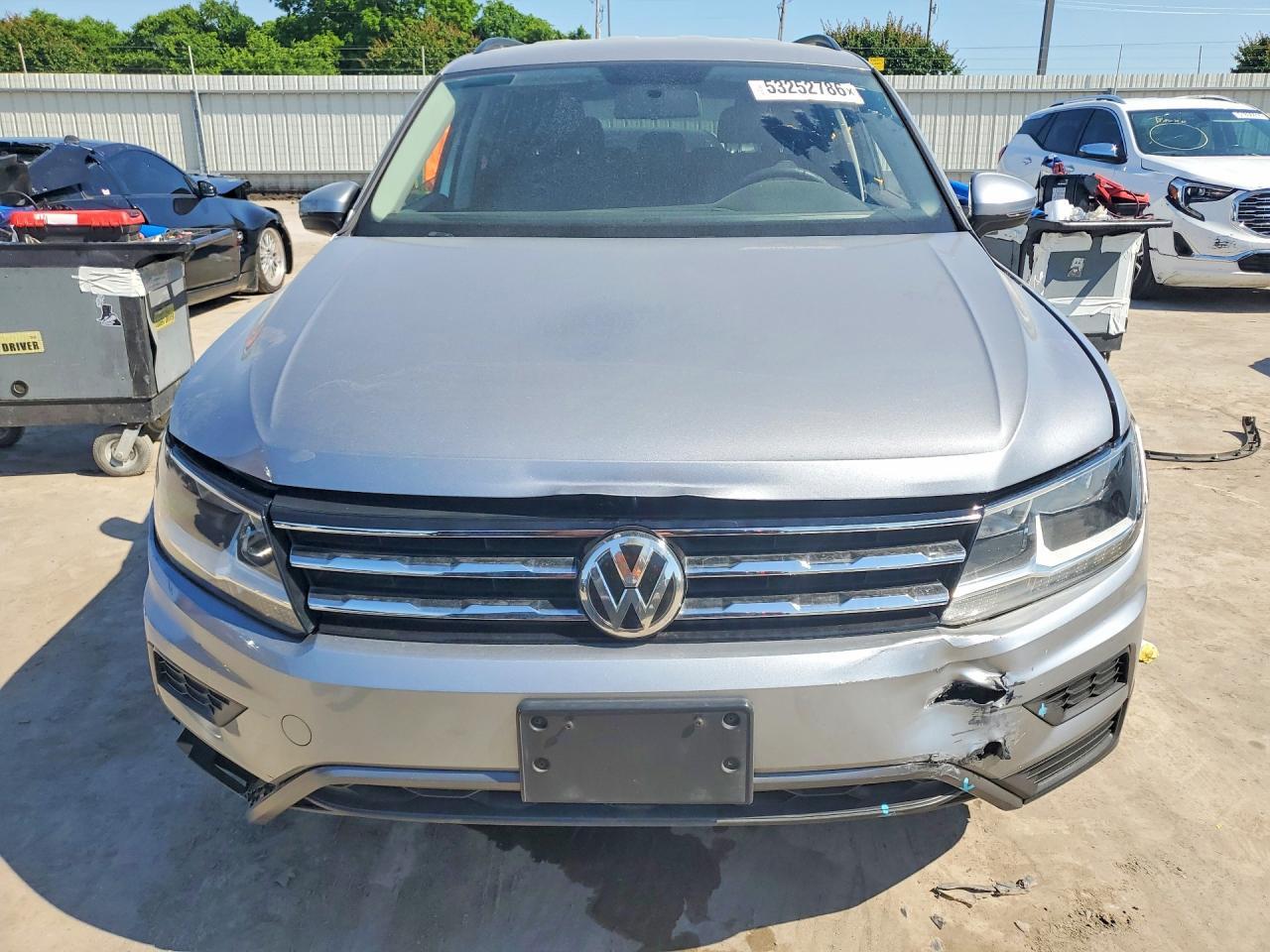 2021 Volkswagen Tiguan S - Фото 5