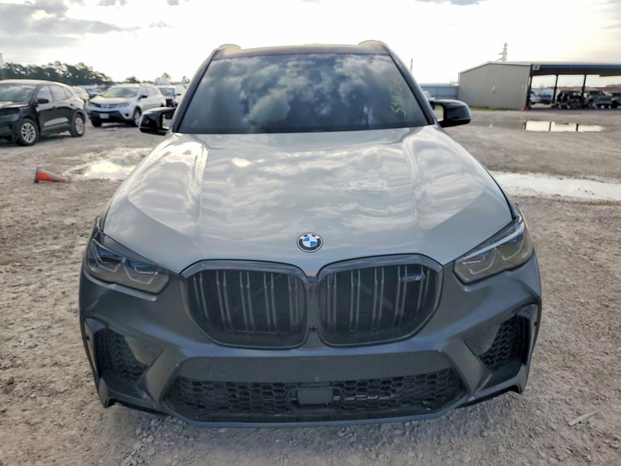 2022 BMW X5 M - Фото 5