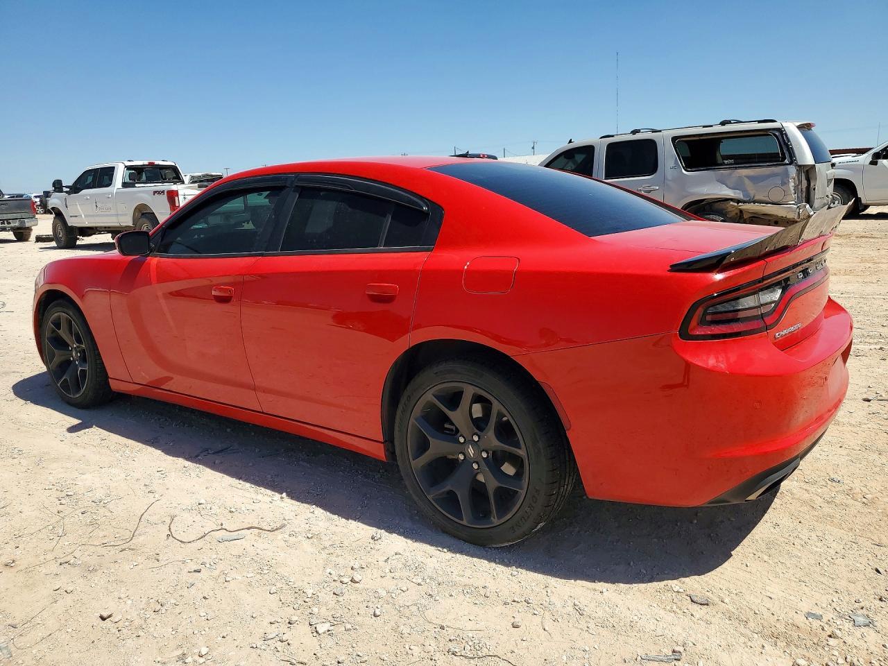 2022 Dodge Charger Sxt - Фото 2