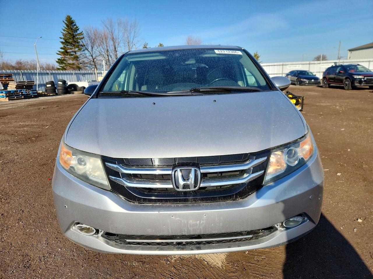 2015 Honda Odyssey Touring - Image 5