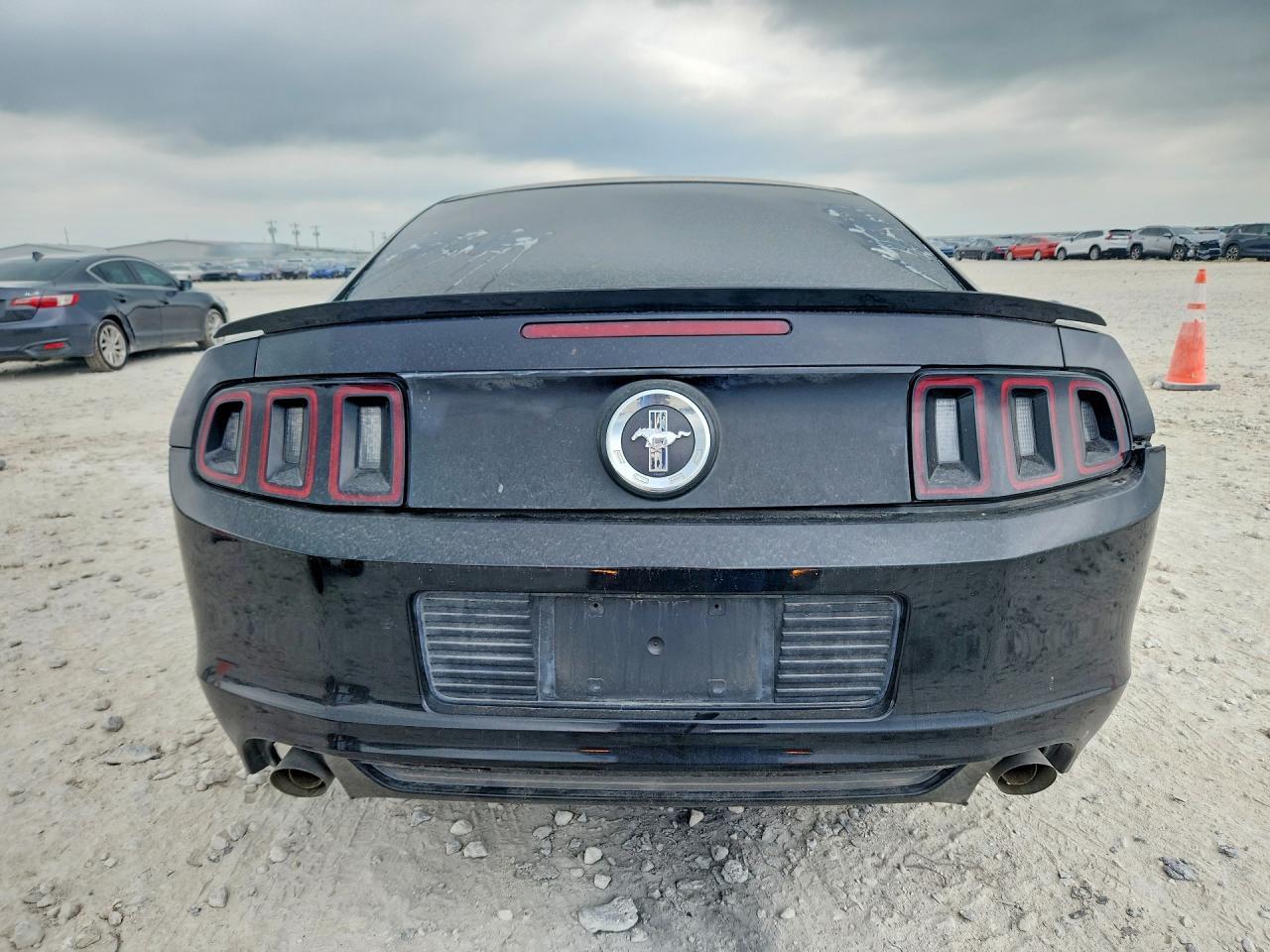 2013 Ford Mustang - Фото 6
