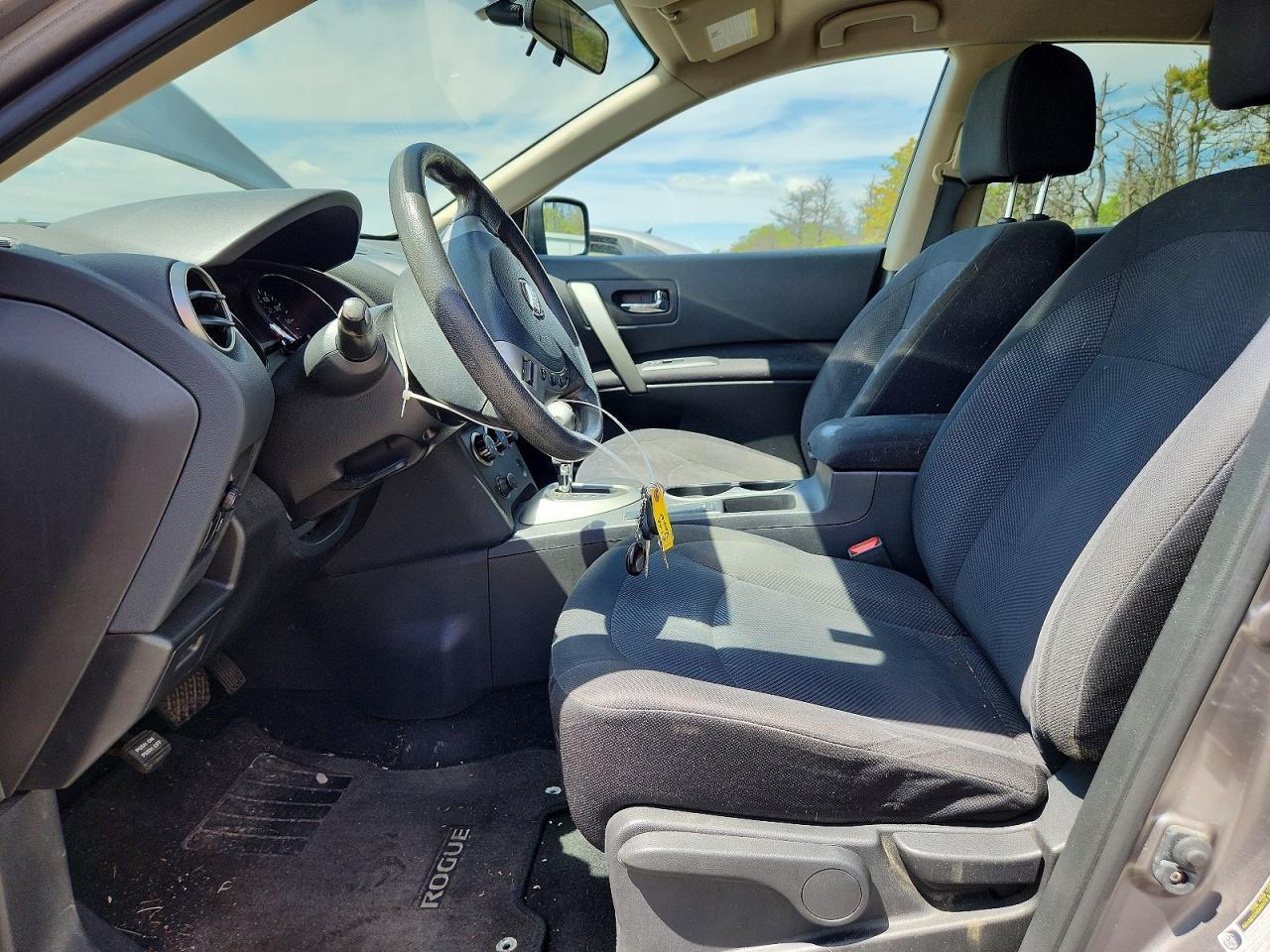 2015 Nissan Rogue Select S - Image 7