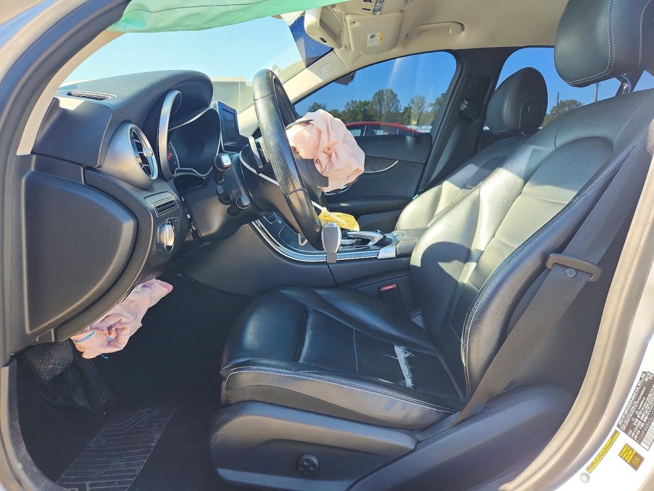 2016 Mercedes-Benz C 300 4Matic - Image 7