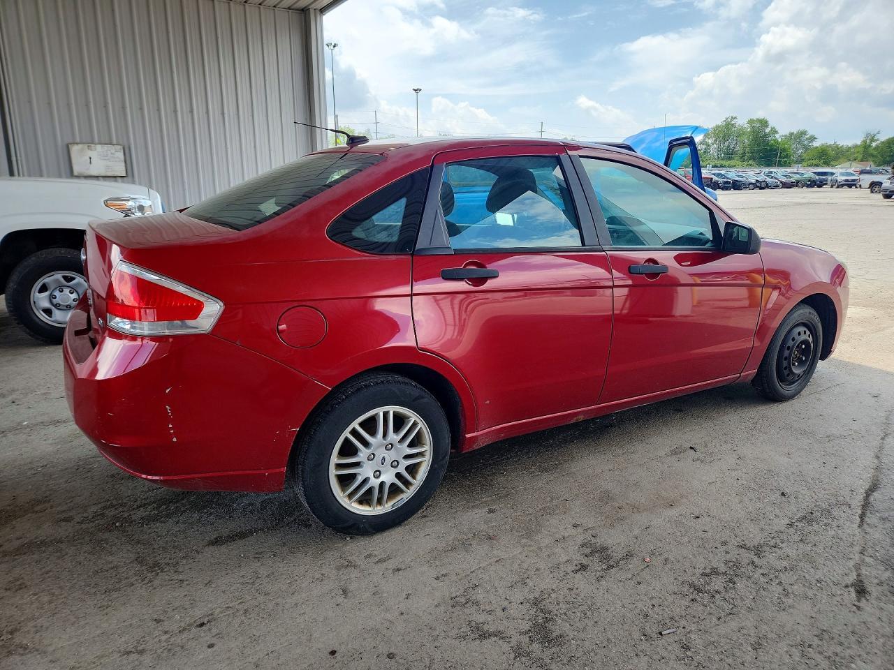 2010 Ford Focus Se - Image 3