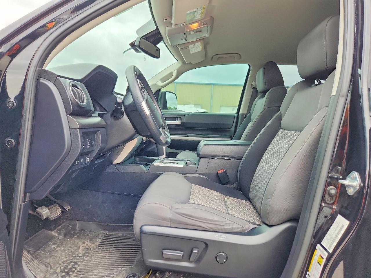 2021 Toyota Tundra Crewmax Sr5 - Image 7